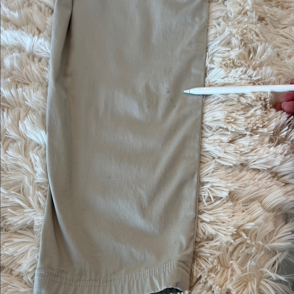 Lululemon Men’s 31”x26” Commission Pant Classic - Color is Silverstone - Picture 11 of 14